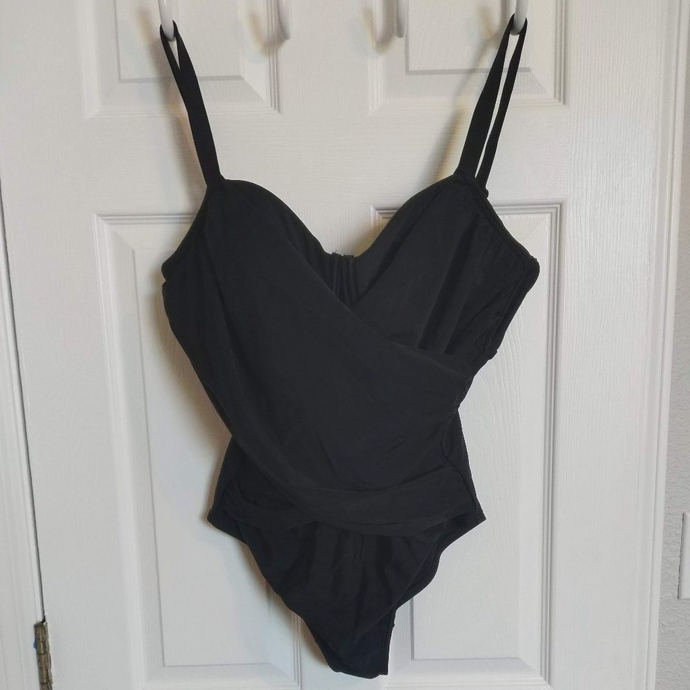 NWT, Old Navy BLACK, UNDERWIRE WRAP FRONT SUIT, XL